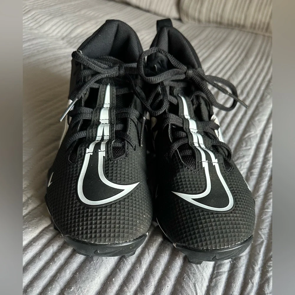 Nike fit alpha molded